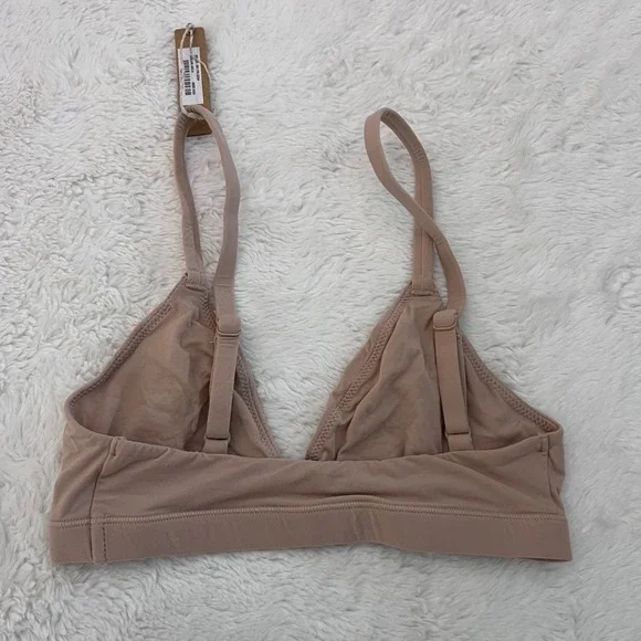 Skims Women's Fits Everybody Triangle Bralette Mica Tan Size XXS BR-TRI-2024 NWT - Picture 5 of 9